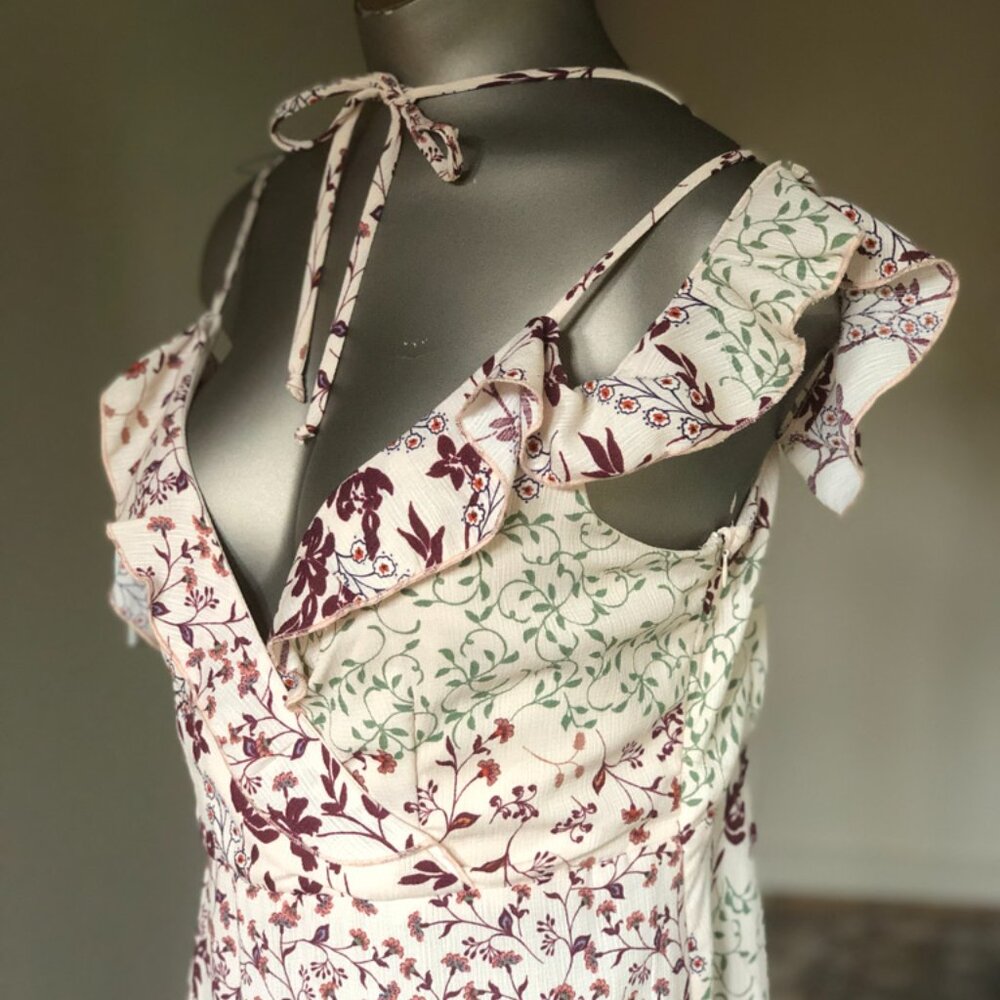 Xhileration | Dusty Pink Cape Sleave Maxi Dress